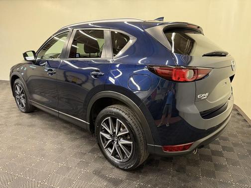Deep Crystal Blue Mica 2018 Mazda CX-5 Touring
