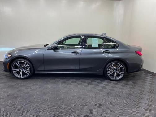 2022 BMW 330 xDrive