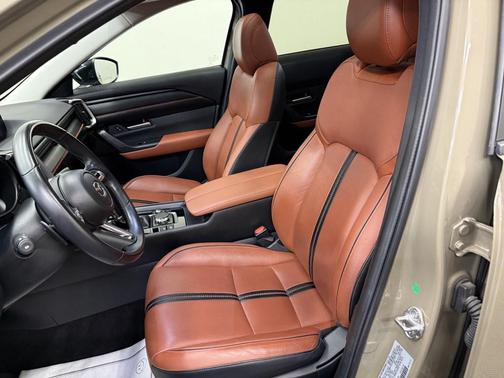 Zircon Sand Metallic 2023 Mazda CX-50 2.5 Turbo Meridian Edition