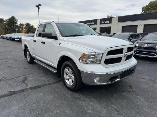 Bright White Clearcoat 2016 RAM 1500 SLT