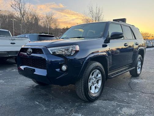 Nautical Blue Metallic 2019 Toyota 4Runner SR5 Premium