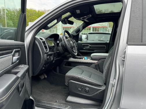 Billet Silver Clearcoat Metallic 2022 RAM 1500 Big Horn