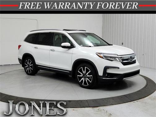 2022 Honda Pilot Touring 8-Passenger
