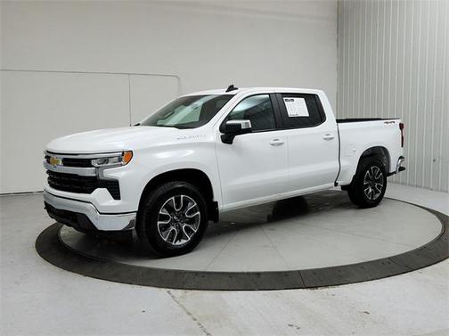 2025 Chevrolet Silverado 1500 LT