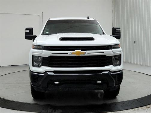 2024 Chevrolet Silverado 2500 Custom