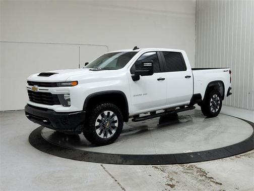 2024 Chevrolet Silverado 2500 Custom