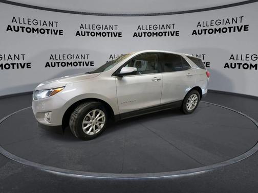 Silver Ice Metallic 2018 Chevrolet Equinox LT