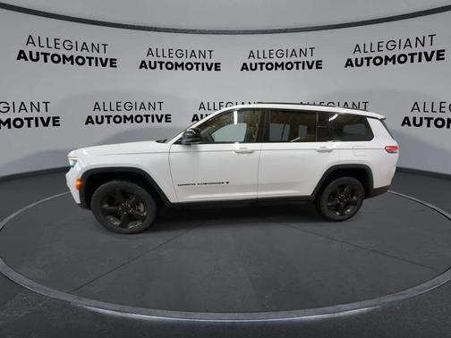 Bright White Clearcoat 2021 Jeep Grand Cherokee L Altitude