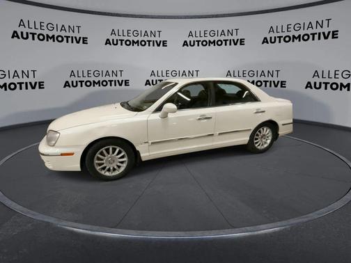 2005 Hyundai XG350 Sedan 4D