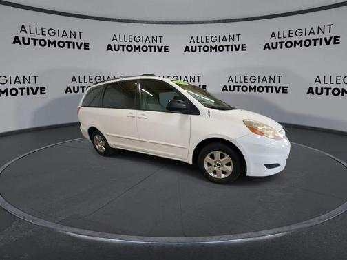 Natural White 2008 Toyota Sienna LE