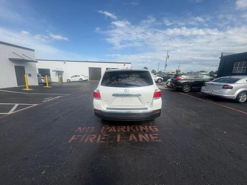 Blizzard Pearl 2012 Toyota Highlander Limited