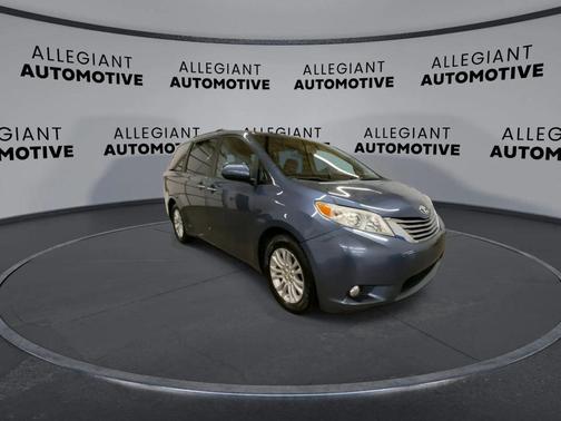 2015 Toyota Sienna XLE Premium