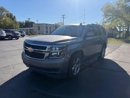 Pepperdust Metallic 2017 Chevrolet Tahoe LT