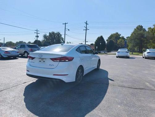 2018 Hyundai ELANTRA Value Edition
