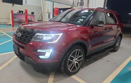 RUBY RED METALLIC TINTED CC 2017 Ford Explorer sport