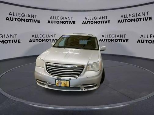 2011 Chrysler Town & Country Touring