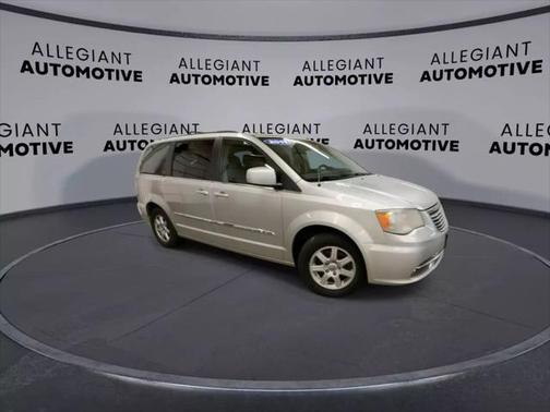 2011 Chrysler Town & Country Touring