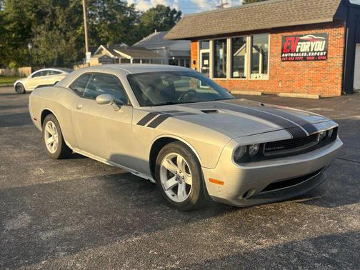 2012 Dodge Challenger SXT