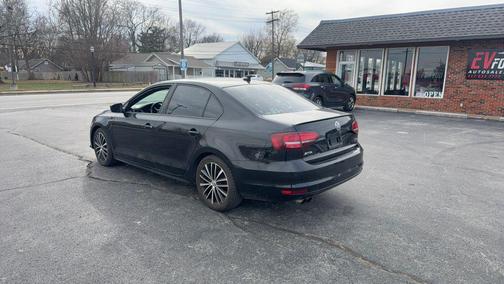 2016 Volkswagen Jetta 1.8T Sport