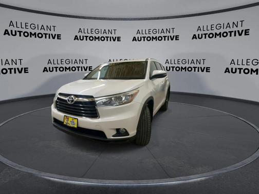 Blizzard Pearl 2016 Toyota Highlander XLE