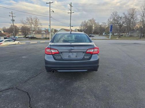 2017 Subaru Legacy Premium