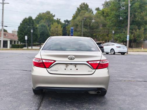 2015 Toyota Camry XLE