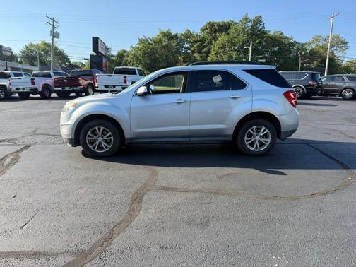 Silver Ice Metallic 2017 Chevrolet Equinox 1LT