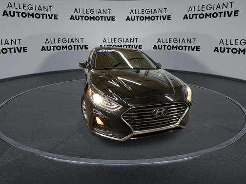 2018 Hyundai SONATA SE