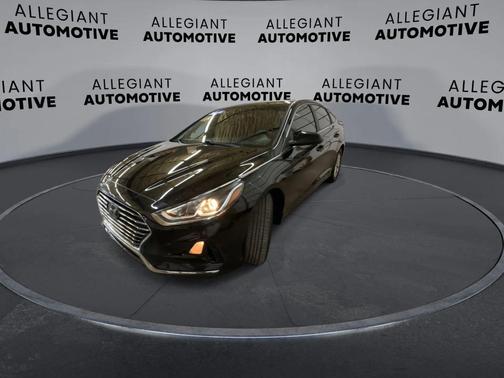 2018 Hyundai SONATA SE