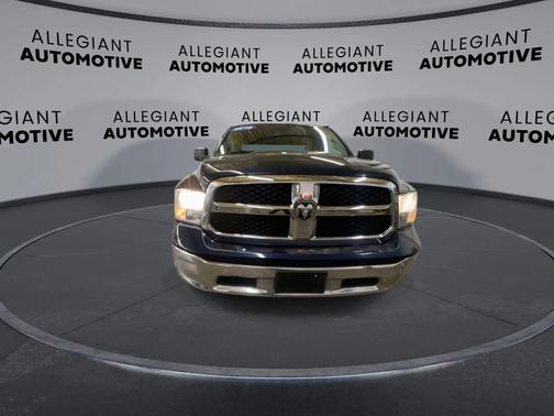 True Blue Pearlcoat 2016 RAM 1500 SLT