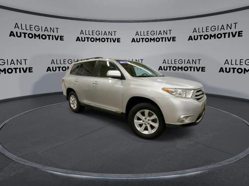 2013 Toyota Highlander SE