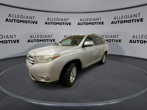 2013 Toyota Highlander SE