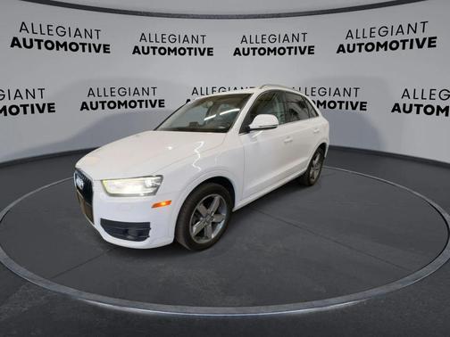 White 2015 Audi Q3 2.0T Premium Plus