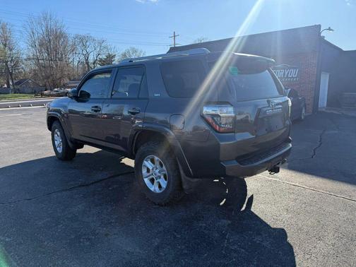 2018 Toyota 4Runner SR5