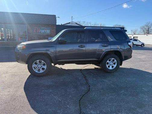 2018 Toyota 4Runner SR5