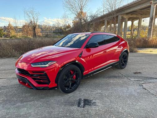 2019 Lamborghini Urus Sport Utility 4D