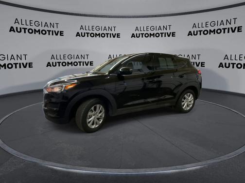 2020 Hyundai TUCSON SE