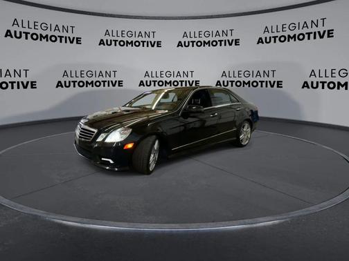 2010 Mercedes-Benz E-Class E 550 4MATIC Sedan 4D