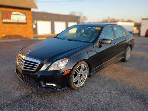 2010 Mercedes-Benz E-Class E 550 4MATIC Sedan 4D