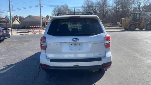 2015 Subaru Forester 2.5i Touring