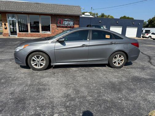 2014 Hyundai SONATA GLS