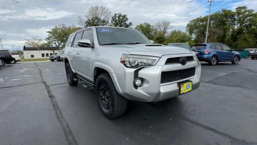 Classic Silver Metallic 2019 Toyota 4Runner TRD Off Road Premium