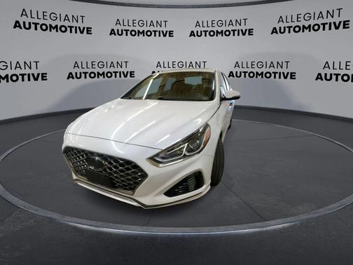 Quartz White Pearl 2018 Hyundai SONATA Sport
