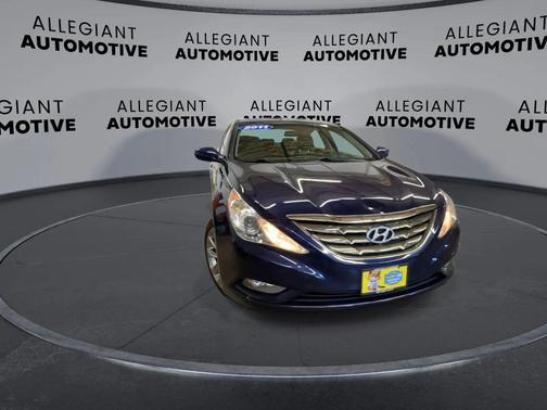 2011 Hyundai SONATA SE