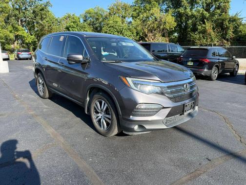 Modern Steel Metallic 2016 Honda Pilot EX-L