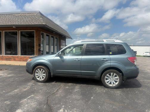 Sage Green Metallic 2013 Subaru Forester 2.5X Touring