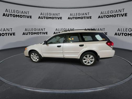 Satin White Pearl 2009 Subaru Outback 2.5 i Special Edition
