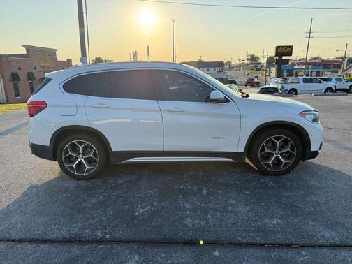 2017 BMW X1 sDrive28i