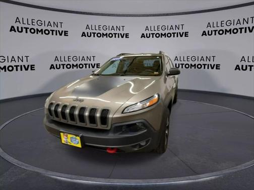 2017 Jeep Cherokee Sport