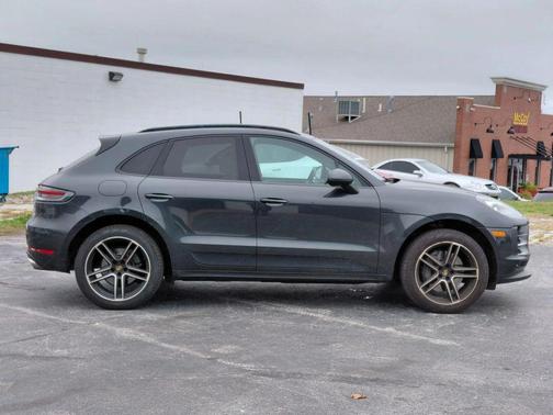 2019 Porsche Macan S